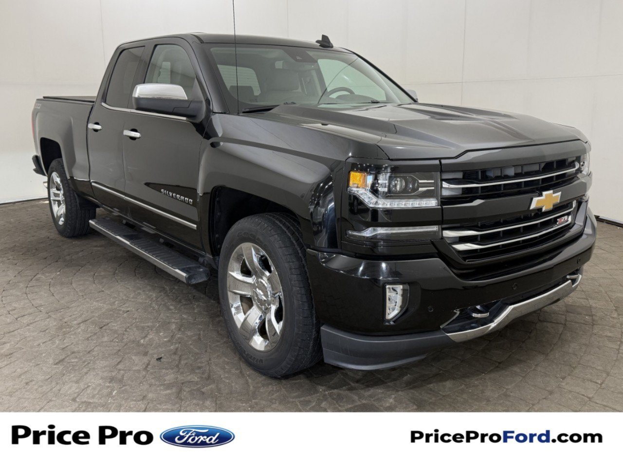 Used 2016 Chevrolet Silverado 1500 LTZ Z71 w/ LTZ Plus Package AWD/4WD image 1