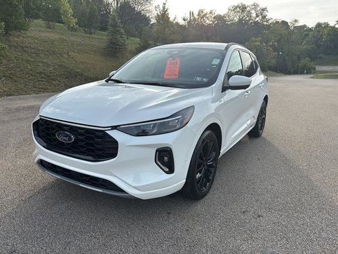 Certified 2023 Ford Escape ST-Line Elite w/ Premium Technology Package image 8