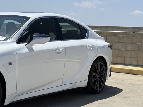 Certified 2025 Lexus IS 350 F Sport RWD image 9