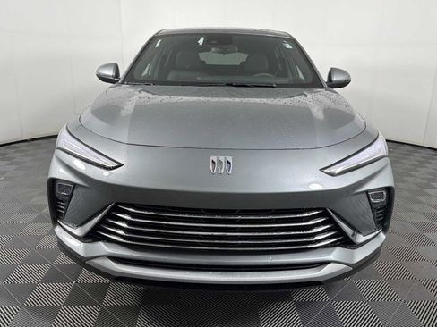 New 2026 Buick Envista Preferred image 2