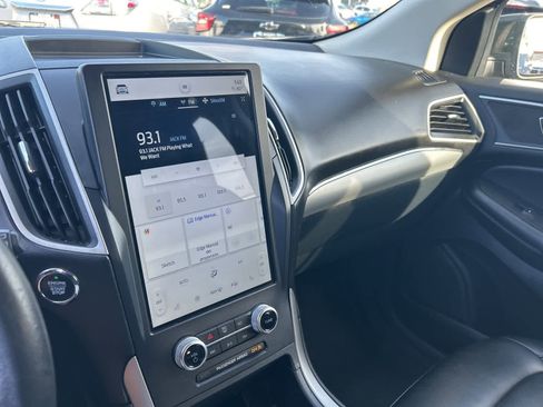 Used 2022 Ford Edge SEL w/ Convenience Package image 41