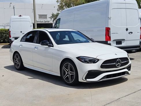 Used 2023 Mercedes-Benz C 300 Sedan image 3