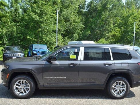 New 2025 Jeep Grand Cherokee L Laredo w/ Luxury Tech Group I image 5