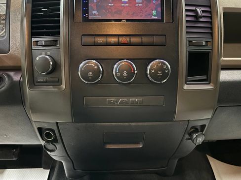 Used 2012 RAM 1500 Express w/ ST Popular Equipment Group AWD/4WD image 19