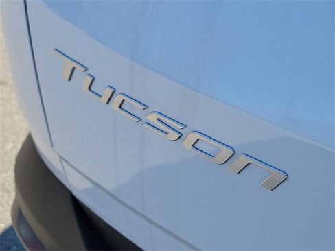 New 2026 Hyundai Tucson SEL image 8