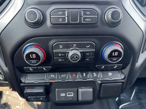 Used 2021 Chevrolet Silverado 2500 LT w/ All Star Edition AWD/4WD image 19