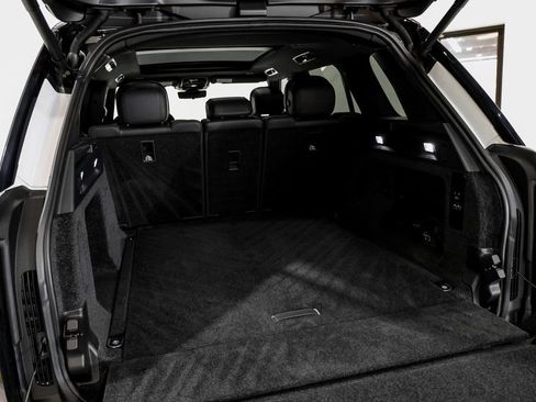 Used 2023 Land Rover Range Rover SE image 50