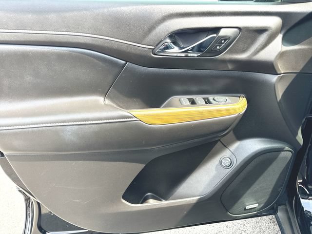 Used 2019 GMC Acadia SLE FWD image 22