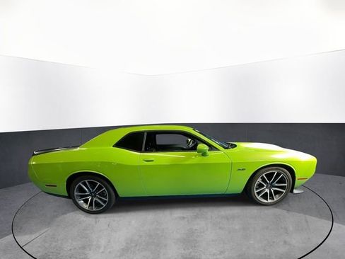 Used 2023 Dodge Challenger R/T RWD image 8