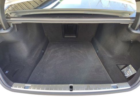 Used 2022 BMW 750i xDrive w/ Executive Package image 20