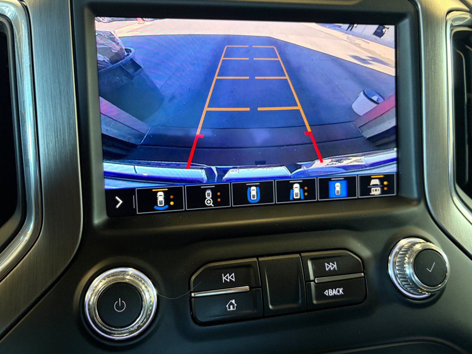 Used 2020 GMC Sierra 1500 Denali w/ Denali Ultimate Package AWD/4WD image 16
