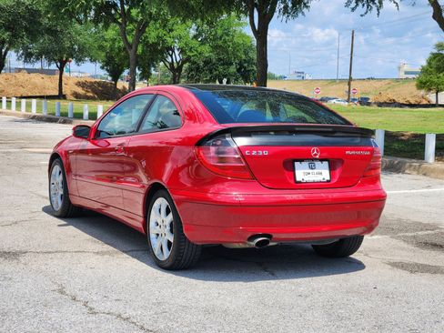 Used 2004 Mercedes-Benz C 230 Coupe image 4