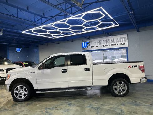 Used 2013 Ford F150 XLT w/ Luxury Equipment Group image 12