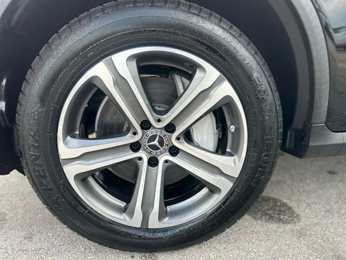 Used 2019 Mercedes-Benz GLC 300 image 42