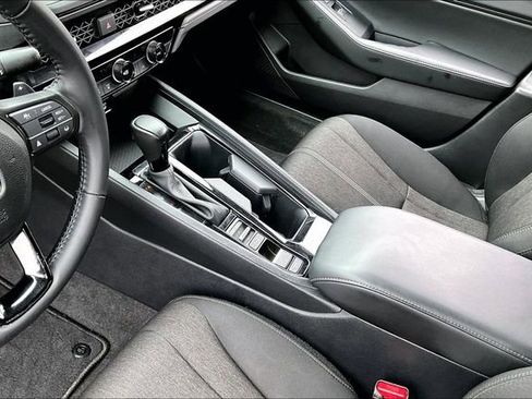 Used 2023 Honda Accord Sport image 17