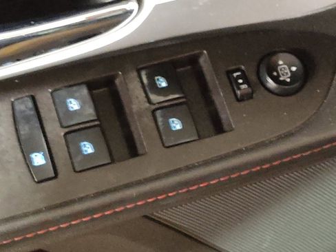 Used 2015 Chevrolet Equinox LT w/ Driver Convenience Package FWD image 27
