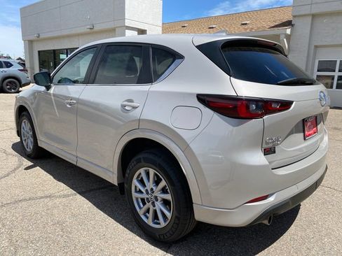 Used 2025 MAZDA CX-5 AWD 2.5 S w/ Select Package image 3