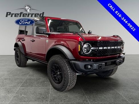 New 2025 Ford Bronco Big Bend w/ Black Diamond Package image 3