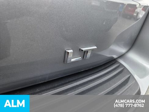 Used 2025 Chevrolet Tahoe LT AWD/4WD image 12