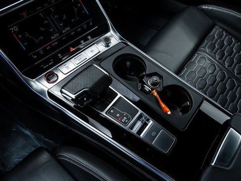 Used 2023 Audi RS 7 Sportback w/ RS 7 Executive Package image 19