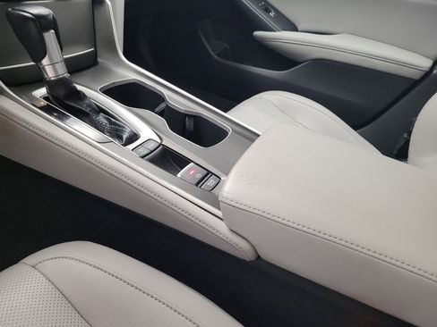 Used 2018 Honda Accord Touring image 26