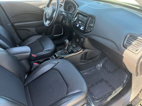 Used 2018 Jeep Compass Latitude w/ Popular Equipment Group image 27