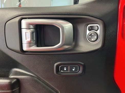 Certified 2021 Jeep Wrangler Unlimited Rubicon image 16