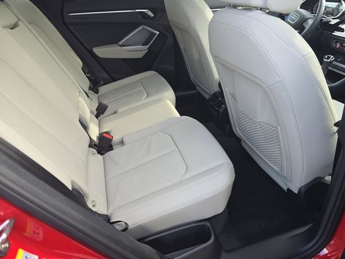 New 2025 Audi Q3 2.0T Premium Plus image 18