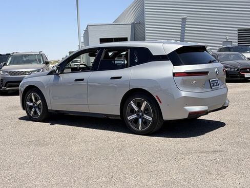 Used 2026 BMW iX xDrive45 AWD/4WD image 8