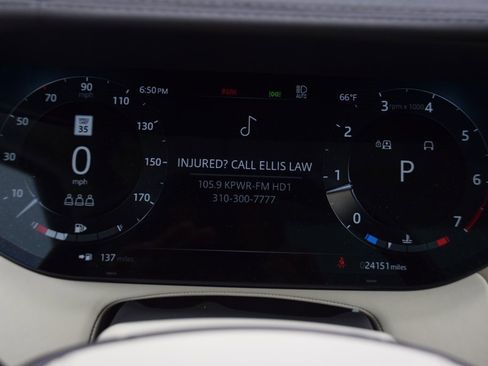 Used 2023 Land Rover Range Rover SE image 27