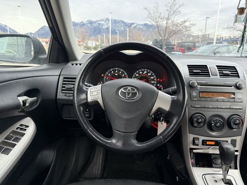 Used 2010 Toyota Corolla S image 20