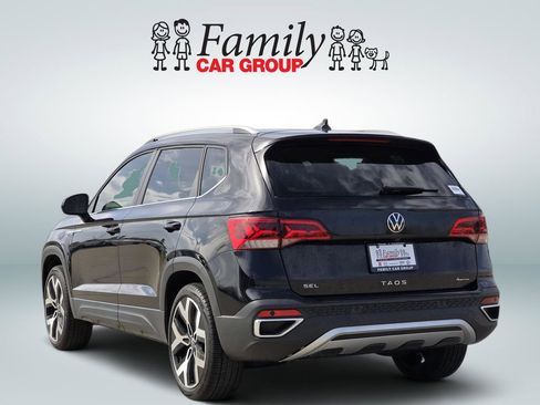 Used 2023 Volkswagen Taos SEL AWD/4WD image 3