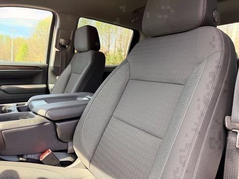 Used 2024 Chevrolet Silverado 1500 LT Trail Boss w/ Protection Package AWD/4WD image 10