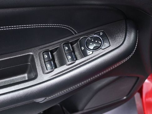 Used 2024 Ford Edge Titanium image 11