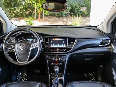 Used 2019 Buick Encore Essence FWD image 14