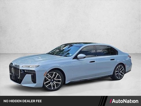 Used 2024 BMW 740i xDrive AWD/4WD image 1