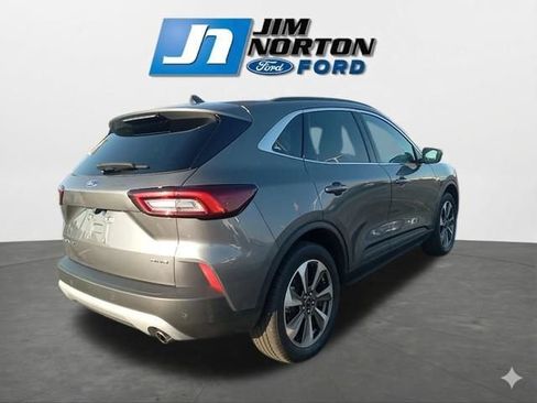 Used 2025 Ford Escape Platinum AWD/4WD image 11