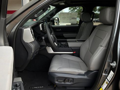 New 2026 Toyota Tundra Limited AWD/4WD image 9