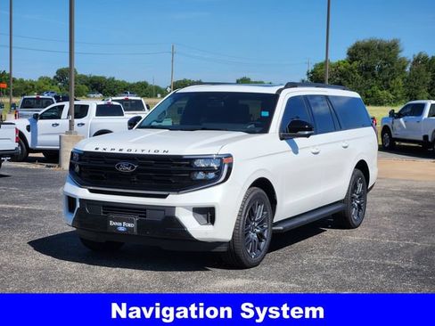 New 2026 Ford Expedition Max Platinum w/ Stealth Appearance Package AWD/4WD image 3