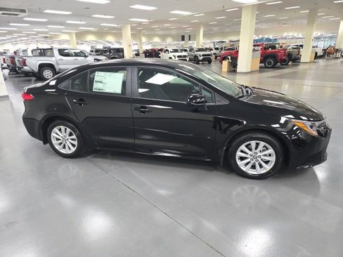 New 2026 Toyota Corolla LE image 6