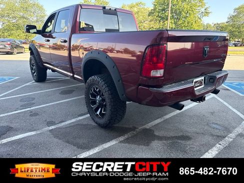 Used 2017 RAM 2500 Big Horn w/ Sport Appearance Group AWD/4WD image 5