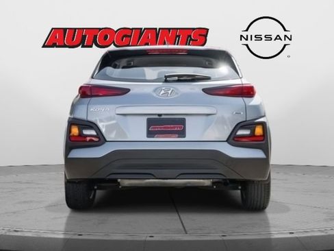 Used 2021 Hyundai Kona SE w/ Cargo Package image 8