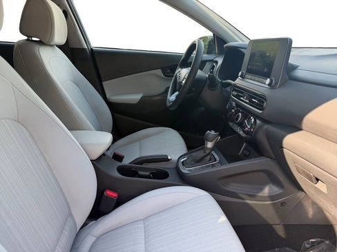 Used 2023 Hyundai Kona SEL AWD/4WD image 15