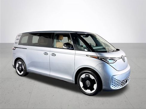 New 2025 Volkswagen ID. Buzz Pro S image 4