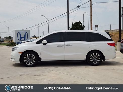 Used 2023 Honda Odyssey EX-L image 4