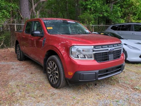 Used 2024 Ford Maverick Lariat FWD image 4