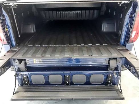 Used 2023 GMC Sierra 1500 Denali w/ Technology Package AWD/4WD image 33