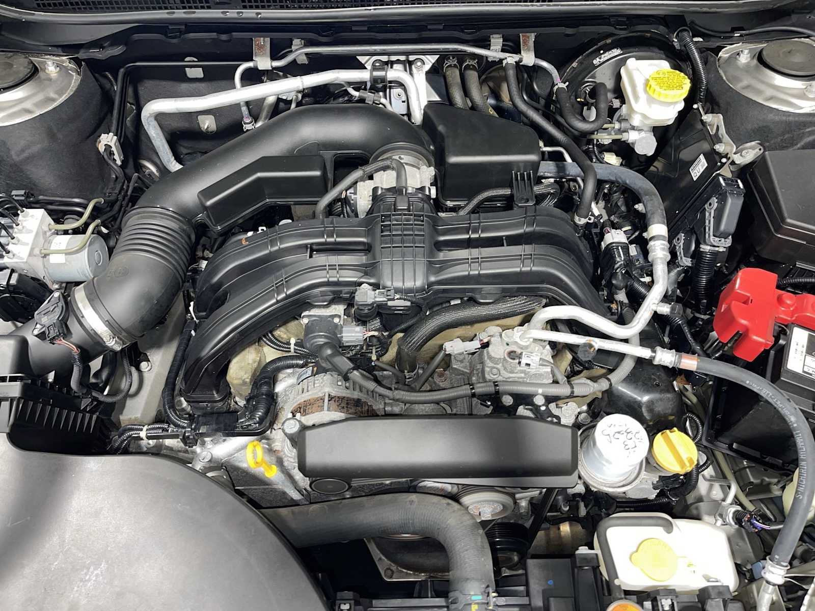 Used 2020 Subaru Outback Premium AWD/4WD image 9