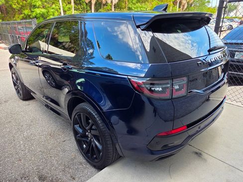 Used 2021 Land Rover Discovery Sport SE R-Dynamic AWD/4WD image 4