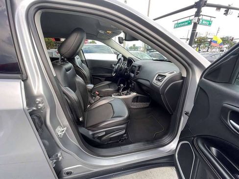 Used 2020 Jeep Compass Latitude AWD/4WD image 18